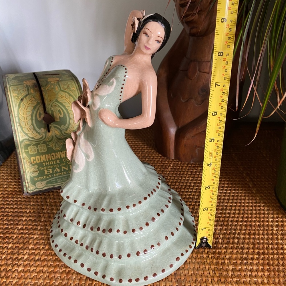 Vintage S Quire ceramics dancing figure
